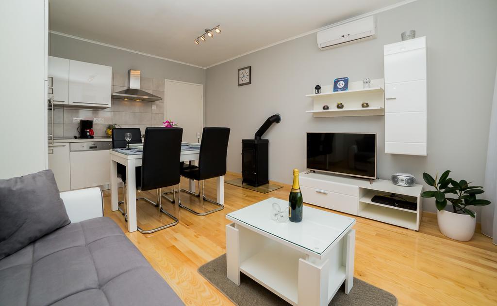 Apartment Big Look ザダル エクステリア 写真