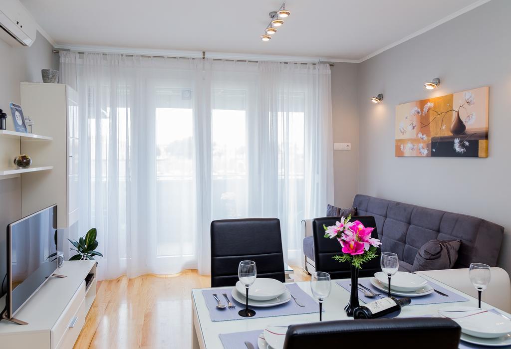 Apartment Big Look ザダル エクステリア 写真